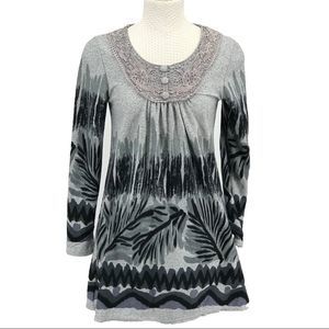 By deep Los Angeles dress